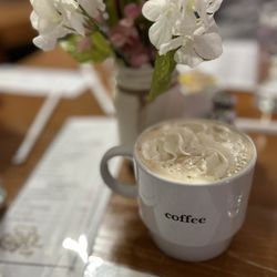 Gigi's Restaurant & Cafe - Vanilla Latte