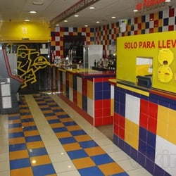 las Hamburguesas Mas Grandes del Mundo - Barra del local