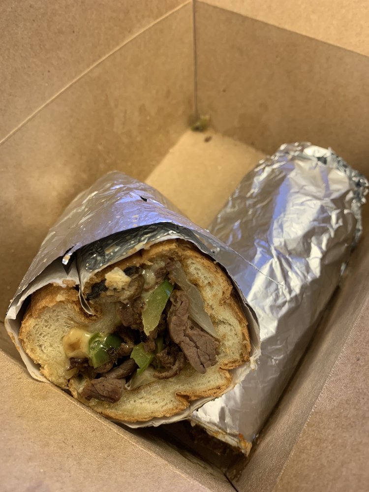 Chucks Cheesesteaks