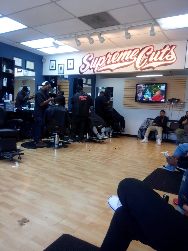 SUPREME CUTS 1230 E 14th St, Des Moines, Iowa Barbers Phone