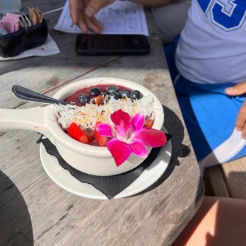 Redhead Bay Cafe - Açaí Bowl - New American Near Me - Virginia Beach, Virginia