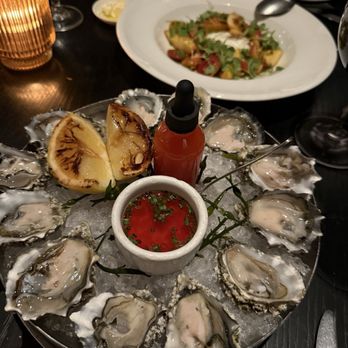 Wayfare Tavern - Oysters wow so fresh - American Near Me - San Francisco, California Wayfare Tavern - Oysters wow so fresh - American Near Me - San Francisco, California