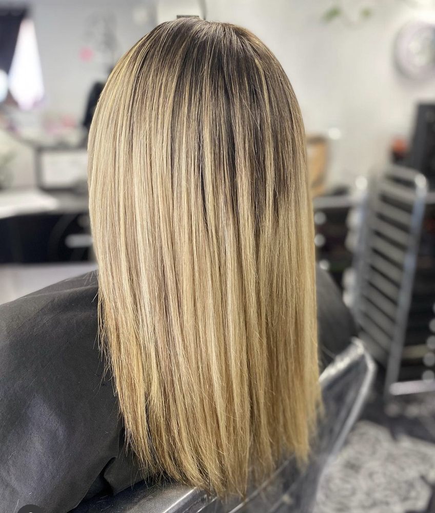 DOWNTOWN BEAUTY LOUNGE Updated October 2024 78 Photos 545 S B St