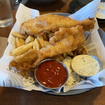 White Spot Kingsway - Haddock and chips - American Near Me - Vancouver, British Columbia White Spot Kingsway - Haddock and chips - American Near Me - Vancouver, British Columbia