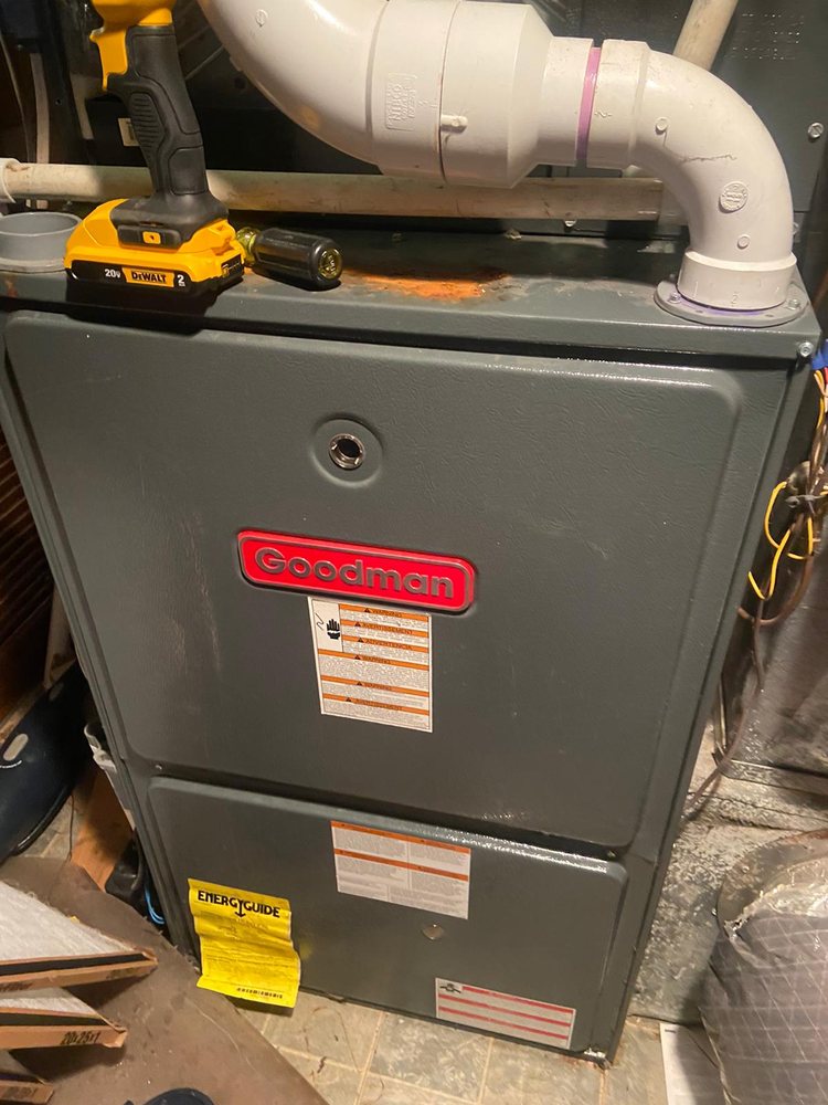 Slide of Sebino Home Services