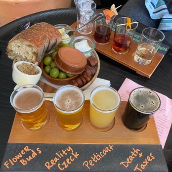 Roses’ Taproom - Flights and charcuteries - Breweries Near Me - Oakland, California