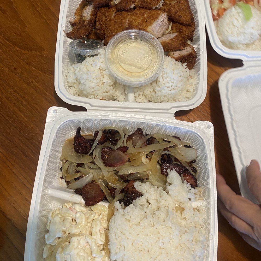 Fresh Catch - Smoked Meat & Onions - Hawaiian Near Me - Honolulu, Hawaii Fresh Catch - Smoked Meat & Onions - Hawaiian Near Me - Honolulu, Hawaii