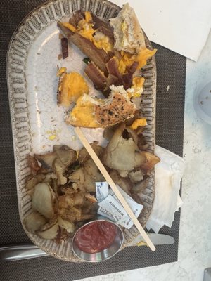 Victory Grille by null