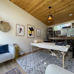 April Waldman Healing and Coaching - Pleasanton Wellness Space.