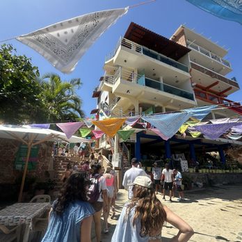 Chica Locca Tours - Yelapa town - Boat Tours Near Me - Puerto Vallarta, JAL Chica Locca Tours - Yelapa town - Boat Tours Near Me - Puerto Vallarta, JAL