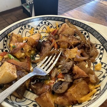 Heirloom Kitchen - Skillet - Burgers Near Me - Stockton, California