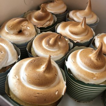 Sue, Especially For You Custom Desserts - S'mores cupcakes - Bakeries Near Me - Alameda, California Sue, Especially For You Custom Desserts - S'mores cupcakes - Bakeries Near Me - Alameda, California