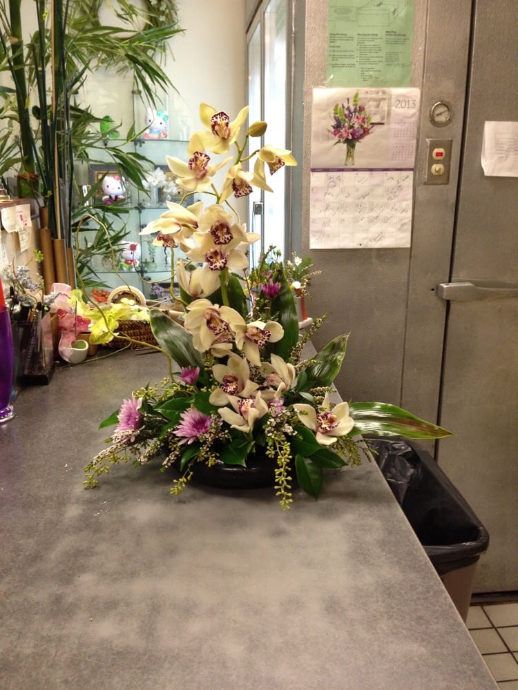 FLOWERS FOR YOU Updated May 2024 22 Photos & 18 Reviews 700