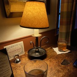 Longfellow's Wayside Inn - Restaurant - Bar area - very cute