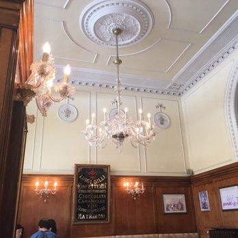 Gilli - Beautiful dining area. - Cafes Near Me - Florence, FI Gilli - Beautiful dining area. - Cafes Near Me - Florence, FI