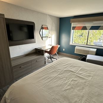 Holiday Inn Express - Hotels Near Me - Bellingham, Washington Holiday Inn Express - Hotels Near Me - Bellingham, Washington