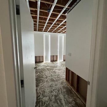 Moldsponders - an empty room with exposed ceilings - Damage Restoration Near Me - San Diego, California Moldsponders - an empty room with exposed ceilings - Damage Restoration Near Me - San Diego, California