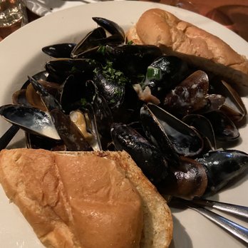 Highland Tap - Mussels in a white wine cream sauce. - Steakhouses Near Me - Atlanta, Georgia Highland Tap - Mussels in a white wine cream sauce. - Steakhouses Near Me - Atlanta, Georgia