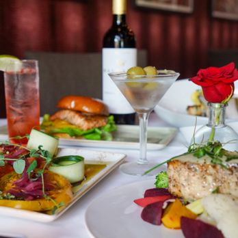The Lounge at element - Entrees and cocktails - Lounges Near Me - Sarasota, Florida