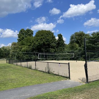 Ghiloni Park - Volleyball net - Parks Near Me - Marlborough, Massachusetts Ghiloni Park - Volleyball net - Parks Near Me - Marlborough, Massachusetts