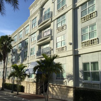 Hotel Indigo Sarasota - The exterior areas of the hotel are very beautiful and well maintained - Hotels Near Me - Sarasota, Florida Hotel Indigo Sarasota - The exterior areas of the hotel are very beautiful and well maintained - Hotels Near Me - Sarasota, Florida