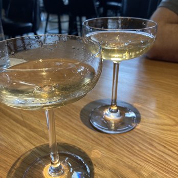 Vertigo - Gin martini - Bars Near Me - Brossard, Quebec Vertigo - Gin martini - Bars Near Me - Brossard, Quebec