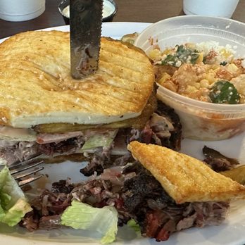 Burnt Bbq & Tacos - Patacun - Barbeque Near Me - Plano, Texas