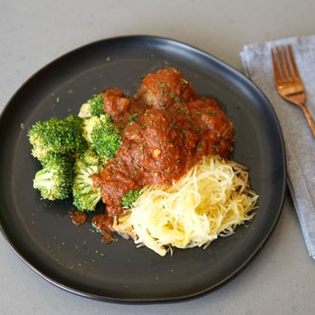 Vibrant Meals - Spaghetti Squash Meatball Marinara - Health Markets Near Me - Chattanooga, Tennessee Vibrant Meals - Spaghetti Squash Meatball Marinara - Health Markets Near Me - Chattanooga, Tennessee