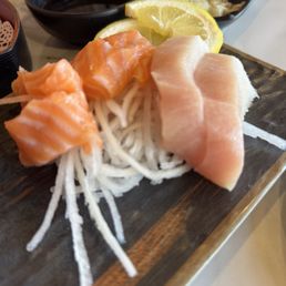 Small Sashimi Combo Small Sashimi Combo