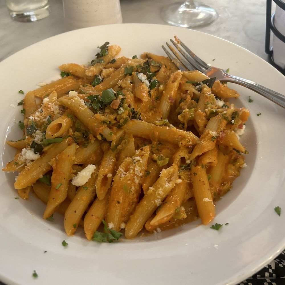 Fumo - Penne - Italian Near Me - New York, New York Fumo - Penne - Italian Near Me - New York, New York