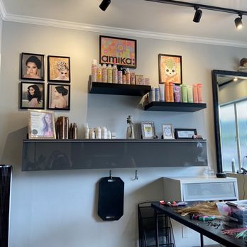 Cesar P Salon - Hair Stylists Near Me - Long Beach, California