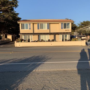 Blue Dolphin Inn - Hotels Near Me - Cambria, California