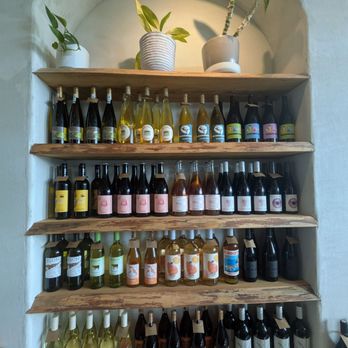 Bueno - Wine Bars Near Me - Oceanside, California