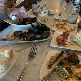 The Cooper - Beer Braised Mussels - American Near Me - Palm Beach Gardens, Florida