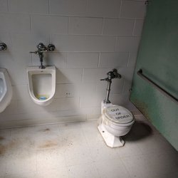 Global Institute of Technology - The Men's room at the Global Institute of Technology.