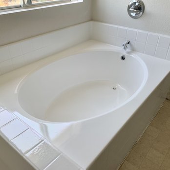 J Lopez Reglazing - Bathtub with reglazing - Refinishing Services Near Me J Lopez Reglazing - Bathtub with reglazing - Refinishing Services Near Me