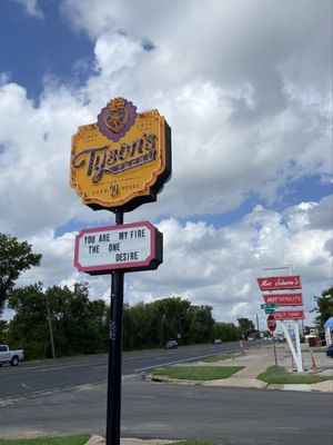 Tyson's Tacos by null