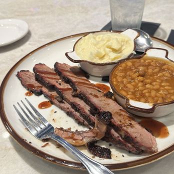 Taino Smokehouse Prime - Brisket, beans and mashed potatoes. - Barbeque Near Me - Meriden, Connecticut