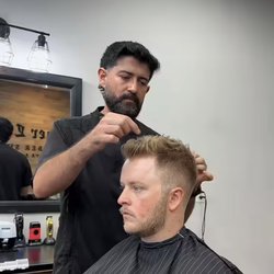 Lather Lounge Barber Shop - Barber Daniel