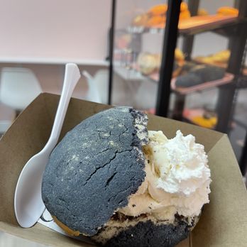 Conchitas Truck - Ice cream sandwich Concha - Bakeries Near Me - Modesto, California Conchitas Truck - Ice cream sandwich Concha - Bakeries Near Me - Modesto, California