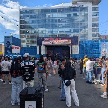 The Bullpen - Sports Bars Near Me - Washington, DC, District of Columbia The Bullpen - Sports Bars Near Me - Washington, DC, District of Columbia