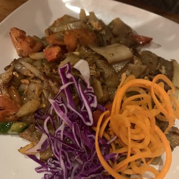 Hom Mali - T502. Pad Kee Mao - Thai Near Me - Chicago, Illinois Hom Mali - T502. Pad Kee Mao - Thai Near Me - Chicago, Illinois
