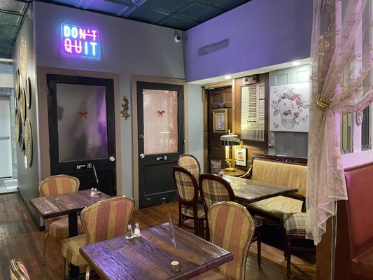 Pistachio Cafe by null