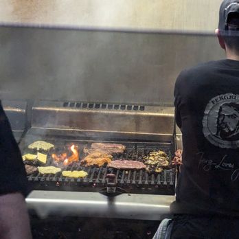 Fergburger - Burgers Near Me - Queenstown, OTA