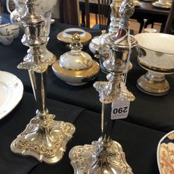 Coyle's Auction Gallery
