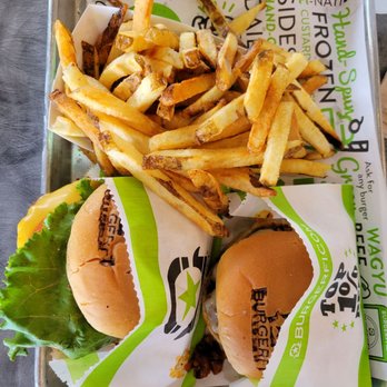 BurgerFi - Burgers and fries - Hot Dogs Near Me - Jacksonville, Florida BurgerFi - Burgers and fries - Hot Dogs Near Me - Jacksonville, Florida