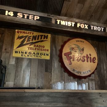 Dosey Doe - Big Barn - Such amazing antiques - Music Venues Near Me - The Woodlands, Texas