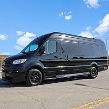 Blackfin Limo - Town Car Service Near Me - New Hyde Park, New York Blackfin Limo - Town Car Service Near Me - New Hyde Park, New York
