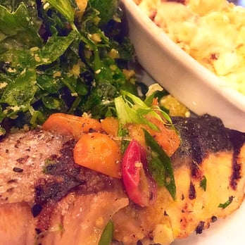 Forage - Salmon with a side of Mac n cheese and kale salad - Salad Near Me - Los Angeles, California