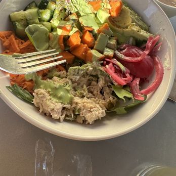 Nourish At The Meadow - Create your own bowl with tuna salad - Salad Near Me - Placerville, California